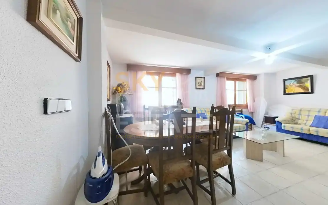 Menjador de Casa o xalet en venda en Enguídanos amb Aire condicionat i Calefacció