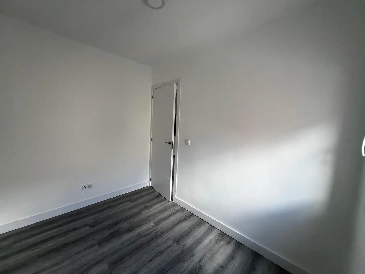 Bedroom of Flat for sale in Madrid