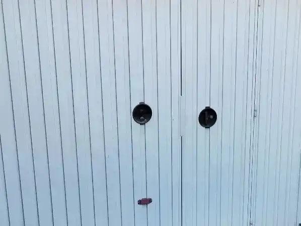 Vista exterior de Casa o xalet en venda en Loeches amb Balcó