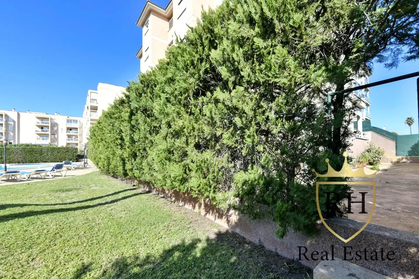 Ground floor for sale in Llucmajor  with Air Conditioner, Heating and Private garden