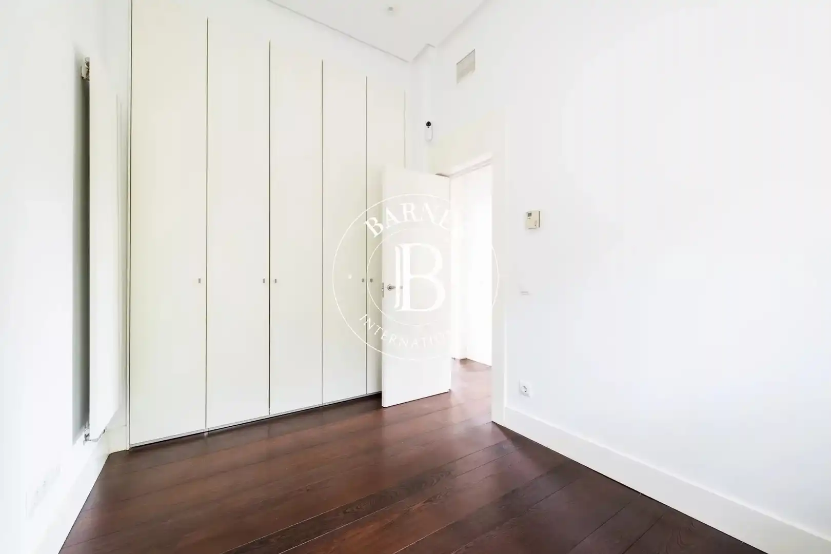 Wohnung zur Miete in Madrid mit Klimaanlage, Heizung und Privatgarten