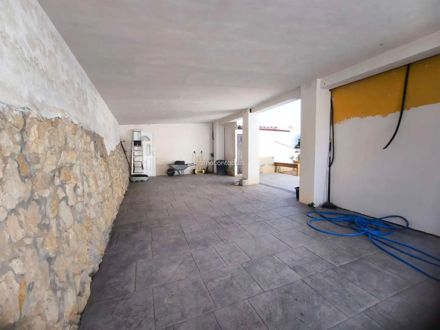 Houses for sale in La Nucia  with Air Conditioner and Community pool