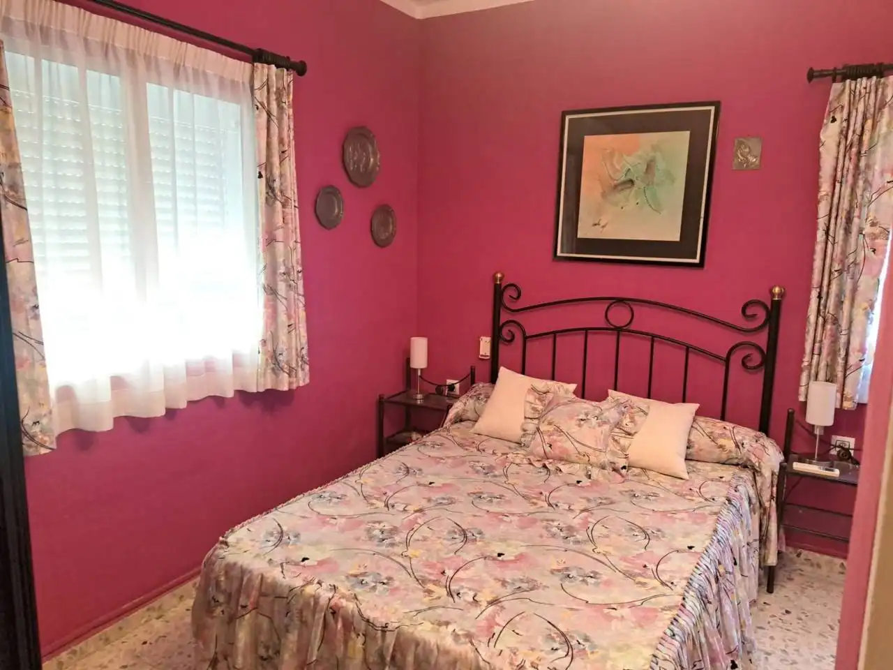 Habitación de Casa o chalet en venta en Carmona con Aire acondicionado, Calefacción y Jardín privado