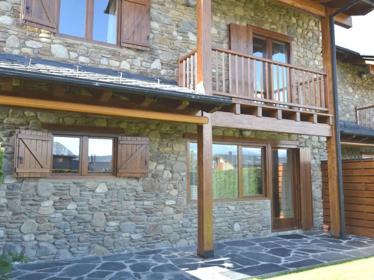 Exterior view of Detached homes for rent in Guils de Cerdanya, Girona
