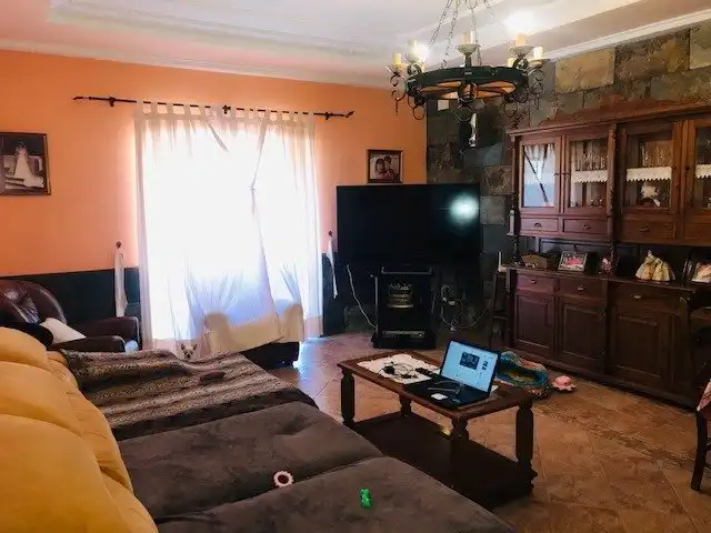 Sala d'estar de Casa o xalet de lloguer en Chiclana de la Frontera amb Calefacció, Jardí privat i Terrassa