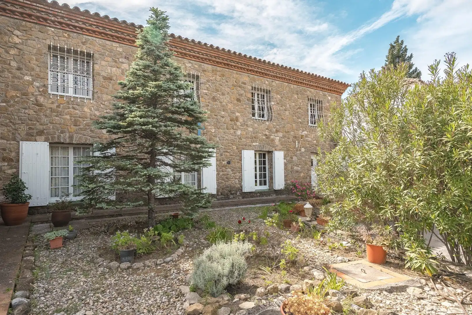 Vista exterior de Casa o chalet en venta en Cabanelles con Calefacción, Terraza y Balcón