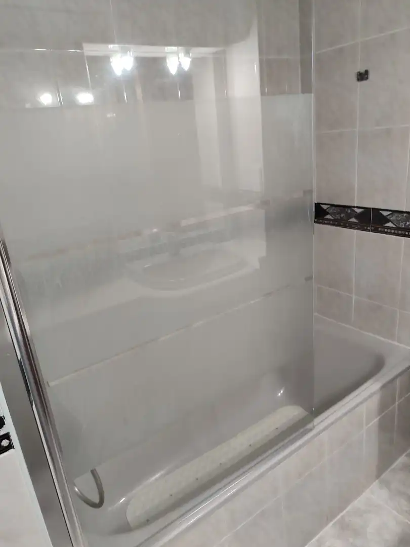 Bathroom of Flat for rent to own in Córdoba  with Air Conditioner, Heating and Terrace