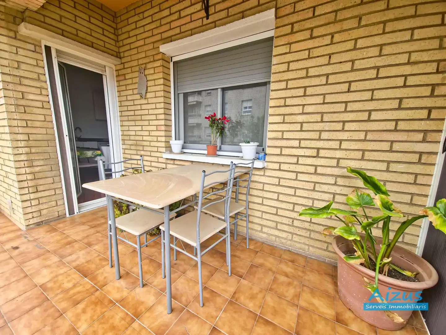 Terrassa de Casa adosada en venda en Ripollet amb Aire condicionat, Calefacció i Forn