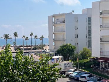 Mini appartamento con ascensore in affitto a Playa de Gandia