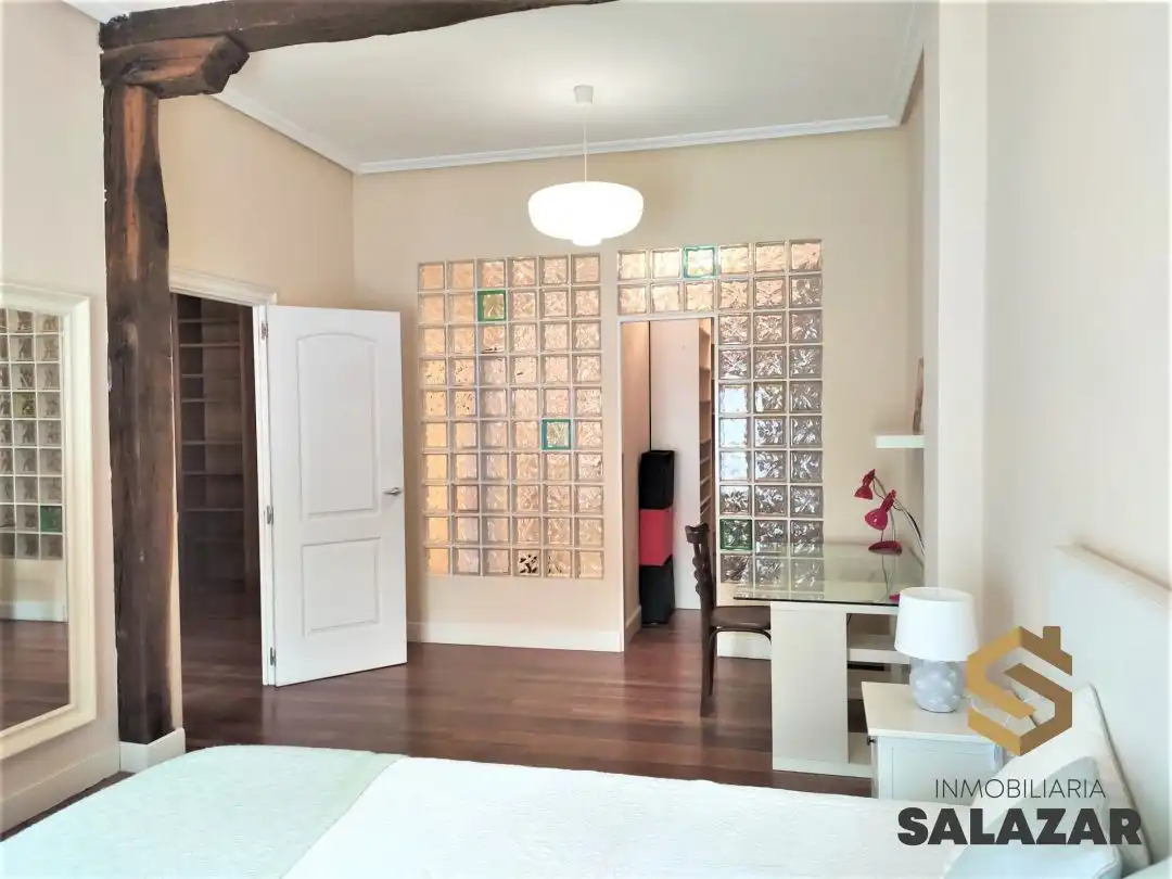 Wohnungen zur Miete in Bilbao  mit Heizung und Balkon