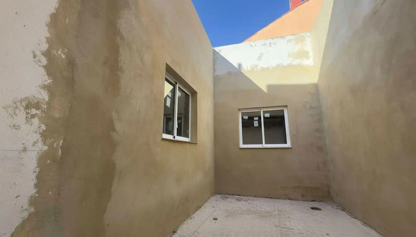 Houses for sale in Calle MARCONI, Aldaia