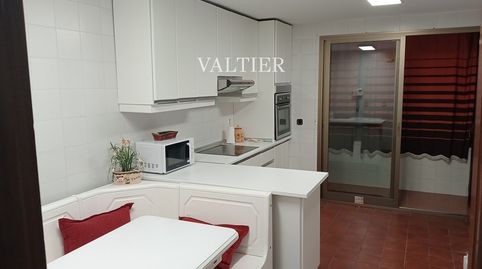 Foto 2 de Piso de alquiler en De López de Hoyos, Pinar del Rey, Madrid Capital