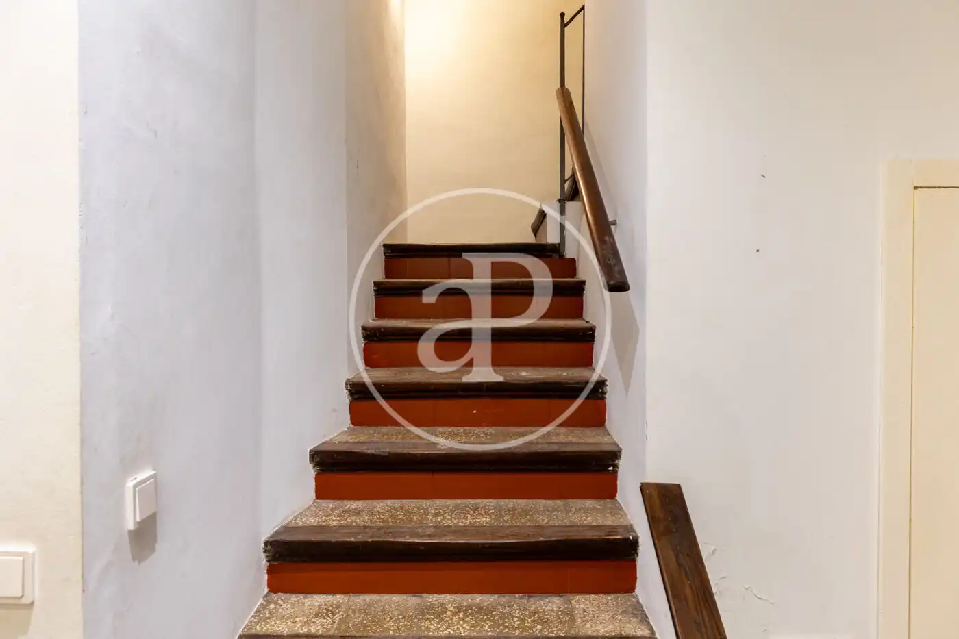 Casa adosada en venta en Barcelona con Calefacción, Jardín privado y Terraza