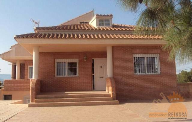 Casa-chalet en Venta en Calle Cuatro en Los Conejos