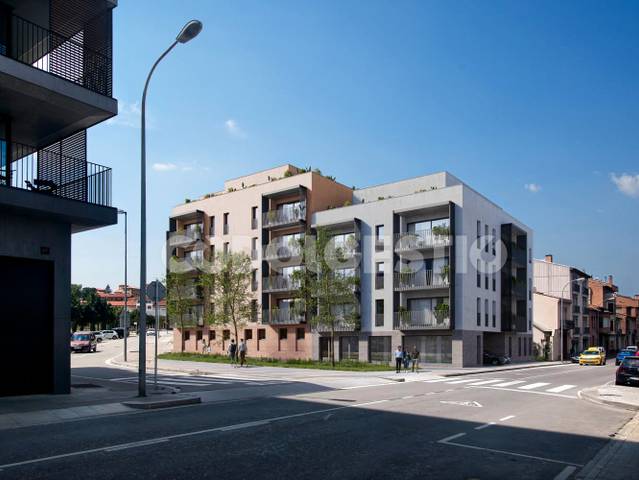 Piso en Venta en Carrer Josep Maria Sert, 2 en Nord