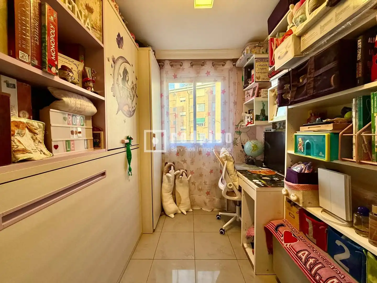 Habitación de Piso en venta en Madrid con Terraza