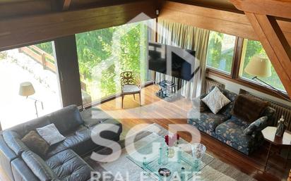 Living room of House or chalet for sale in Laukiz  with Terrace and Balcony