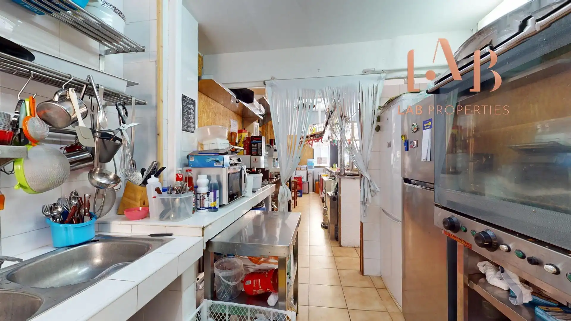 Kitchen of Commercial properties for rent in  Palma de Mallorca  with Air Conditioner and Furnished