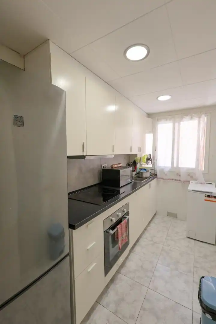 Cocina de Piso en venta en Sant Boi de Llobregat con Trastero