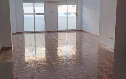 Office to rent in Almazora / Almassora