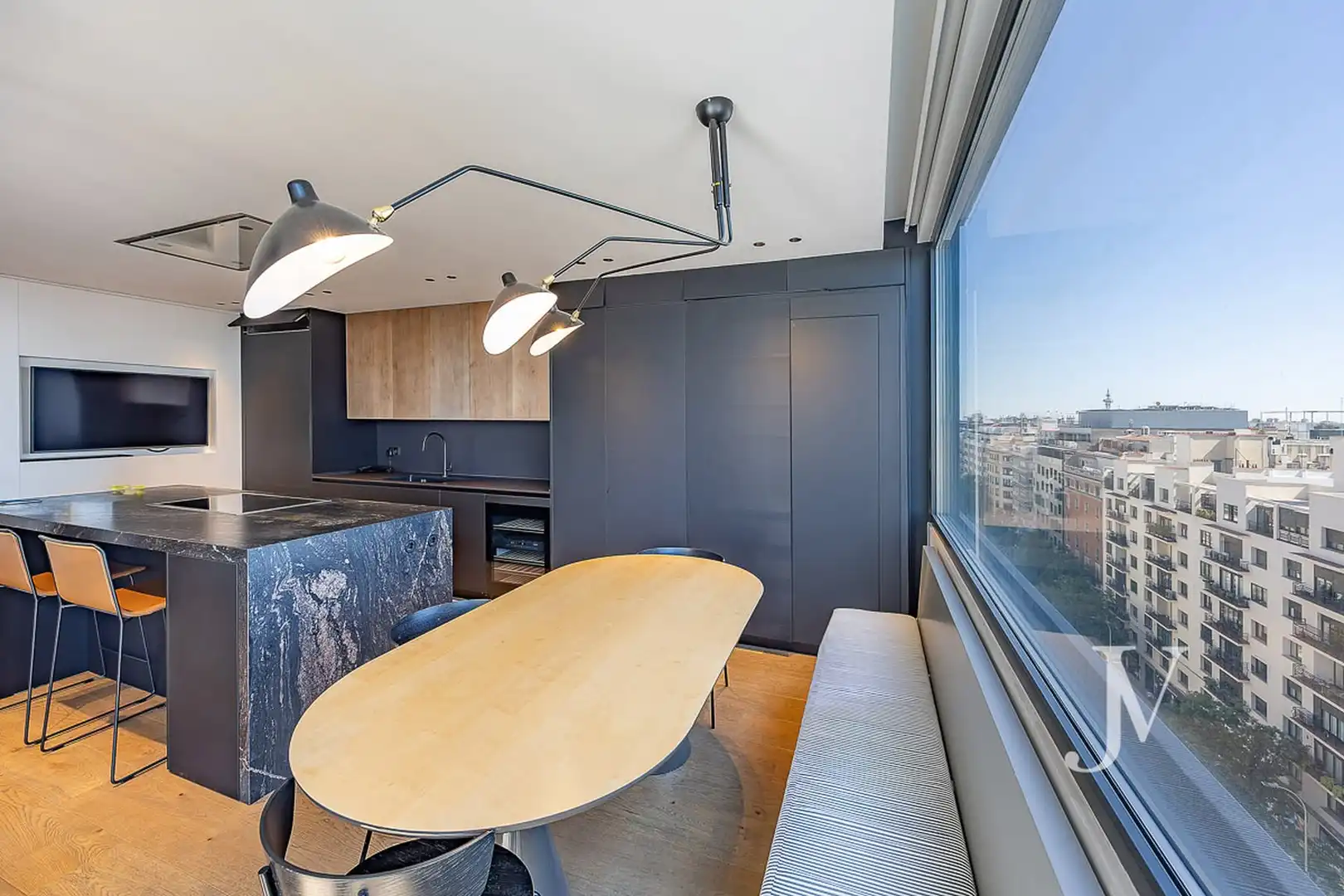 Cuina de Dúplex de lloguer en Madrid amb Aire condicionat, Calefacció i Jardí privat
