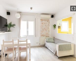 Bedroom of Flat to rent in  Barcelona Capital  with Air Conditioner, Heating and Furnished