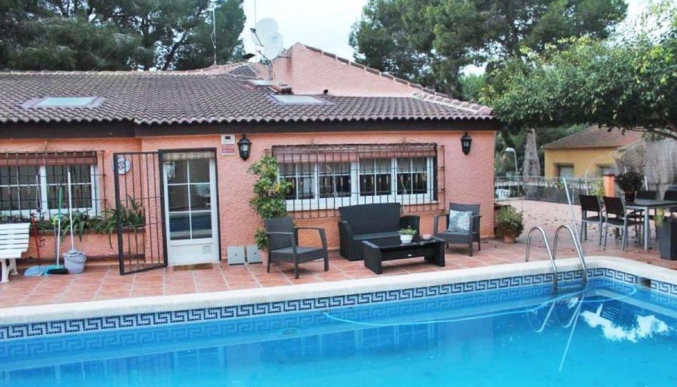 Foto 1 de Casa o xalet en venda a Calle Calle de Asturias, 1, Los Balcones - Los Altos, Alicante