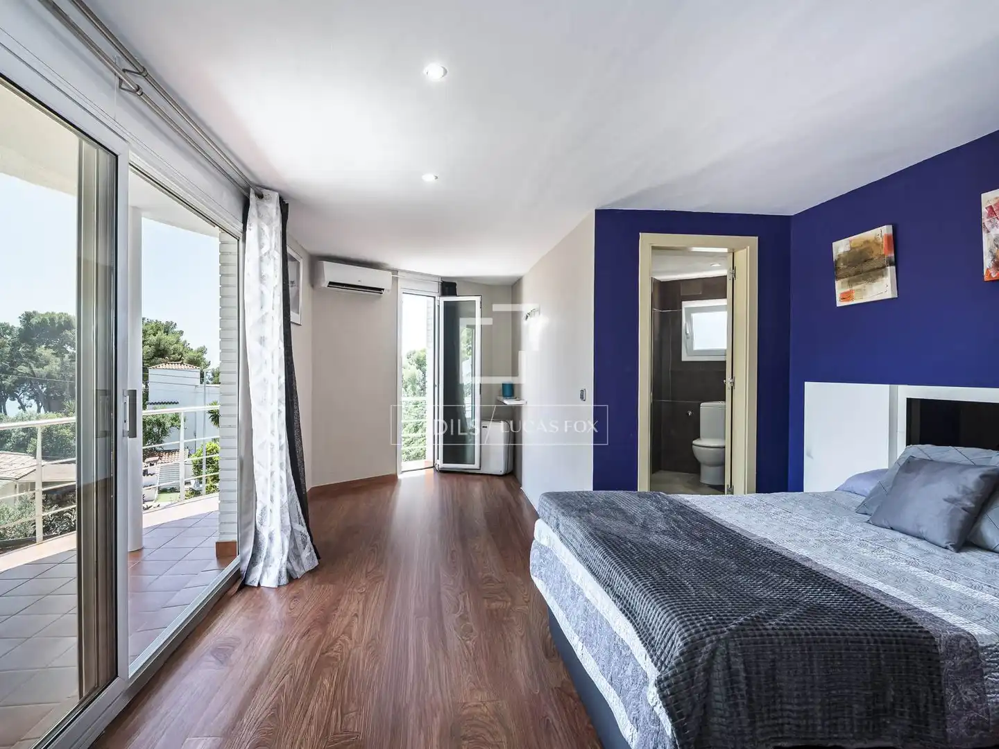 Dormitori de Casa o xalet en venda en Castelldefels amb Aire condicionat, Calefacció i Jardí privat