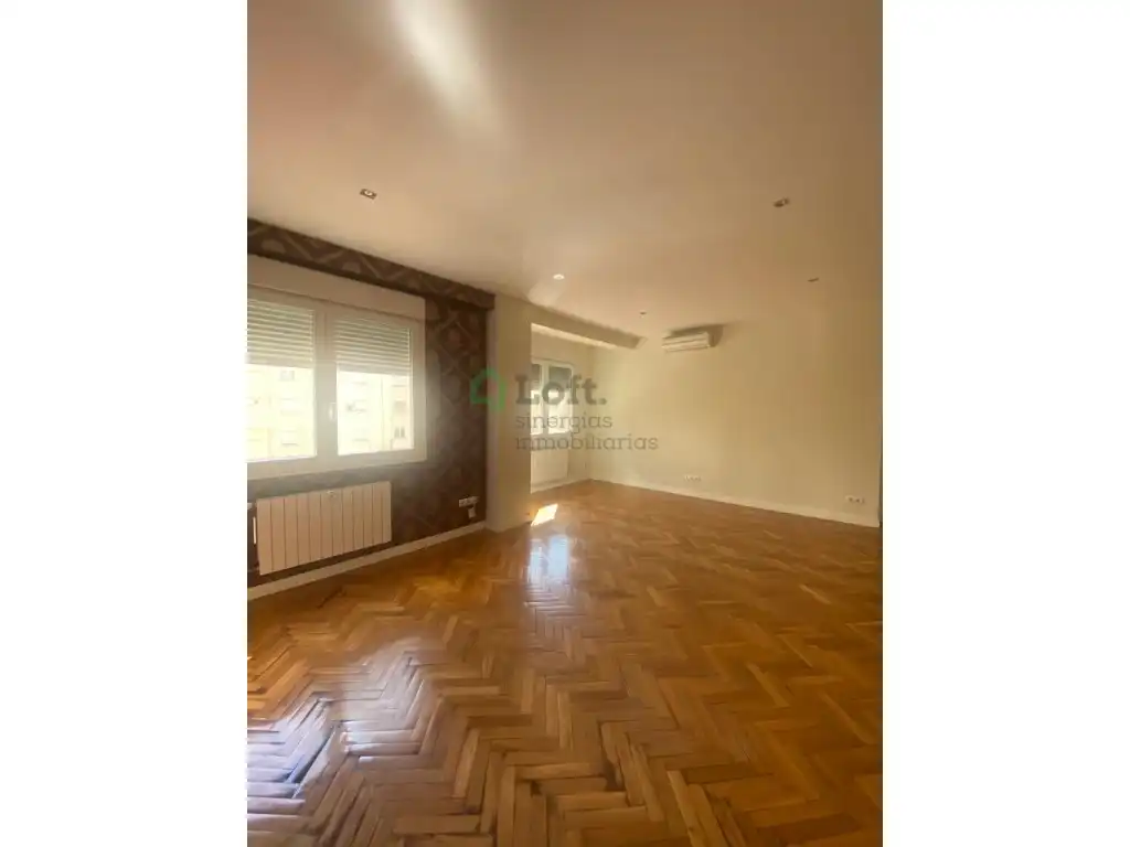Schlafzimmer von Wohnung zur Miete in Badajoz mit Klimaanlage, Heizung und Ofen