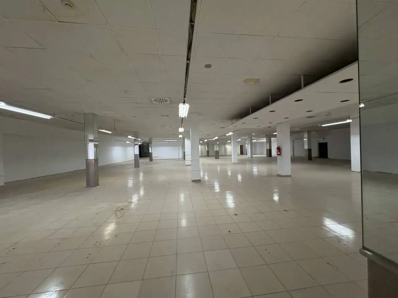 Business premises for sale in Avenida Andalucía, imagen 21