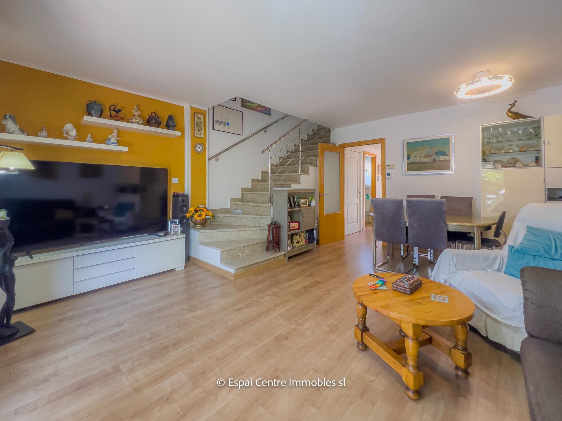 Single-family semi-detached for sale in Roda de Berà  with Heating, Parquet flooring and Terrace