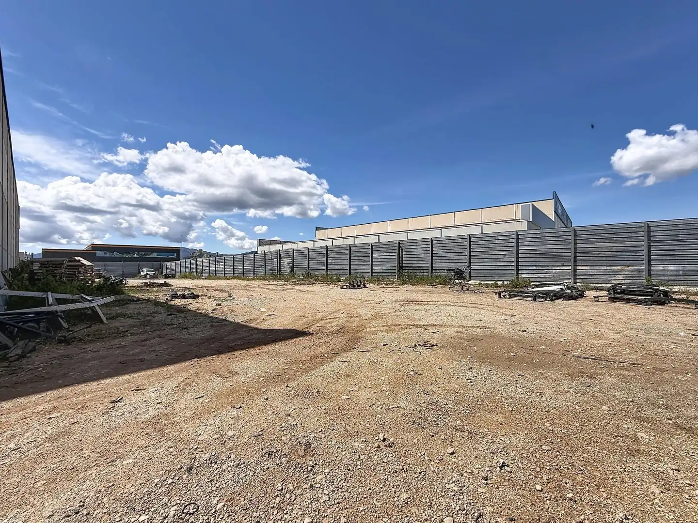 Exterior view of Industrial land for sale in Onil