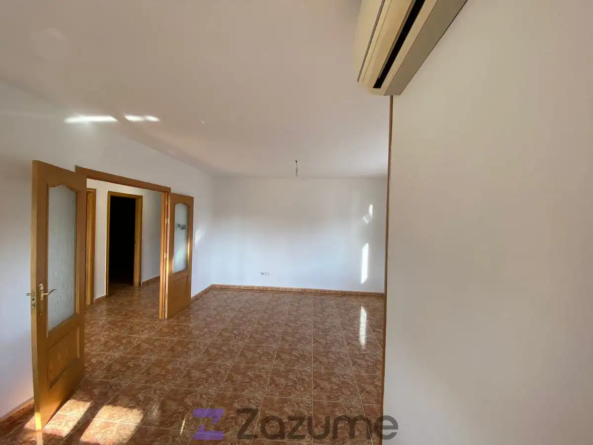 Casa o chalet de alquiler en C. Valencia, Ugena