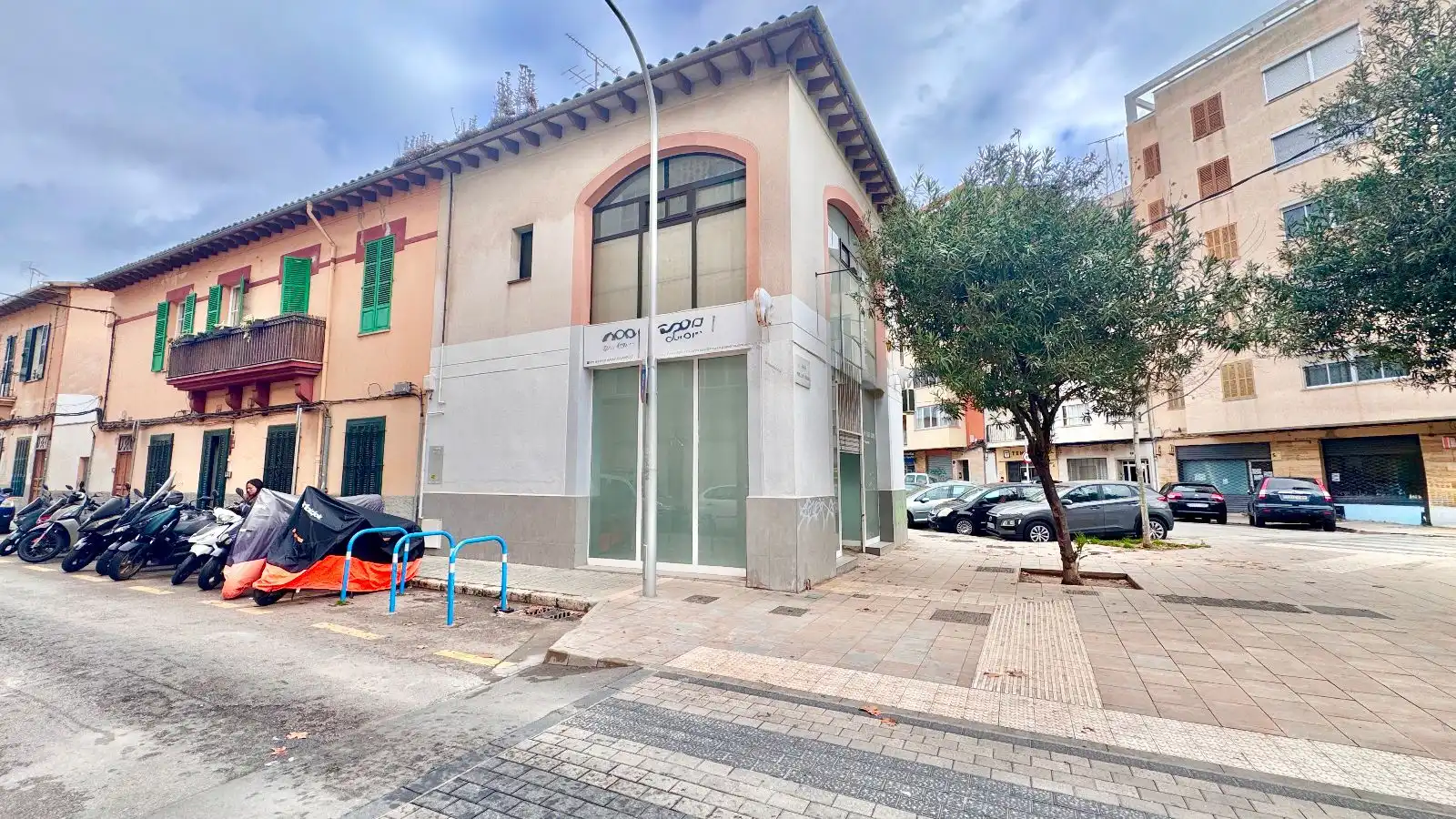 Exterior view of Commercial properties for sale in  Palma de Mallorca  with Air Conditioner, Terrace and Internet