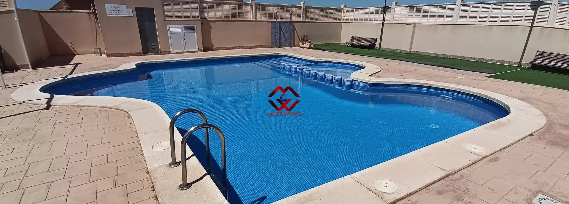 Piscina de Ático en venta en Mazarrón con Aire acondicionado, Trastero y Balcón