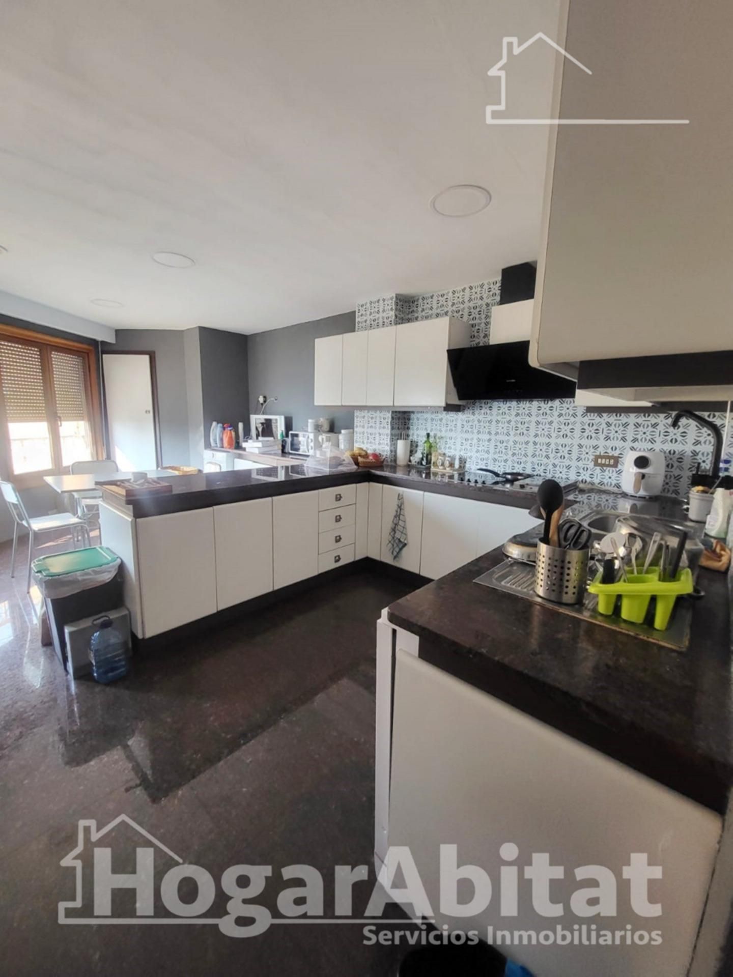 Kitchen of Flat for sale in L'Alcora  with Terrace, Storage room and Balcony