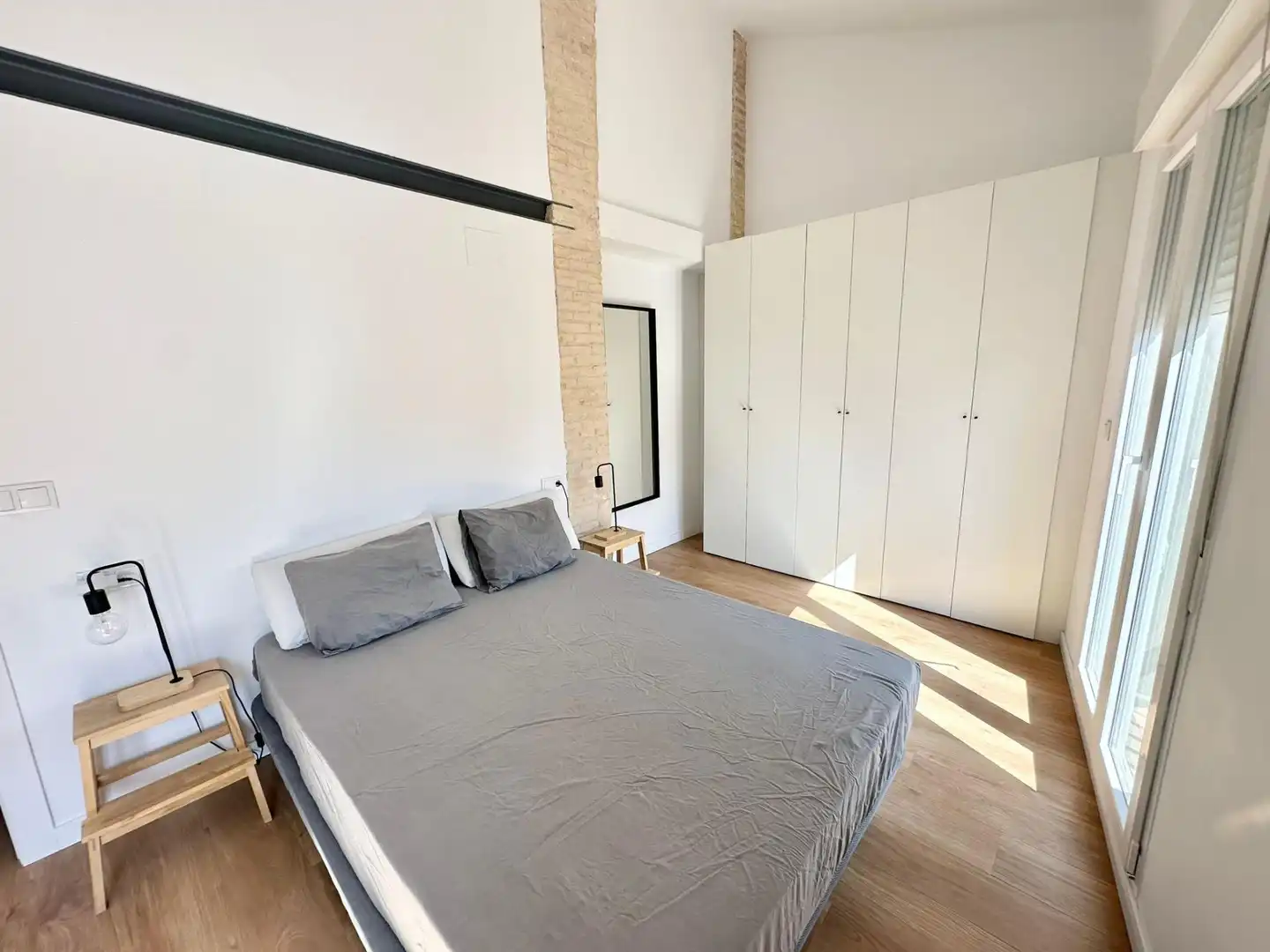 Bedroom of Attic for rent in Valencia  with Air Conditioner, Heating and Parquet flooring