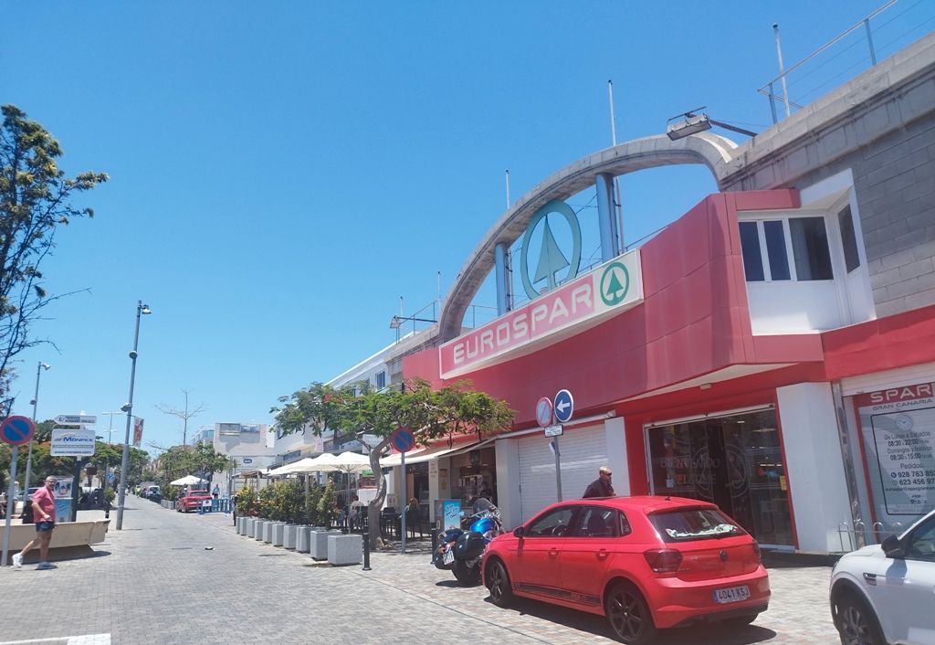 Vista exterior de Dúplex en venta en San Bartolomé de Tirajana con Aire acondicionado, Terraza y Amueblado