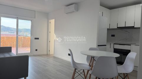 Foto 2 de Piso en venta en La Teixonera, Barcelona Capital