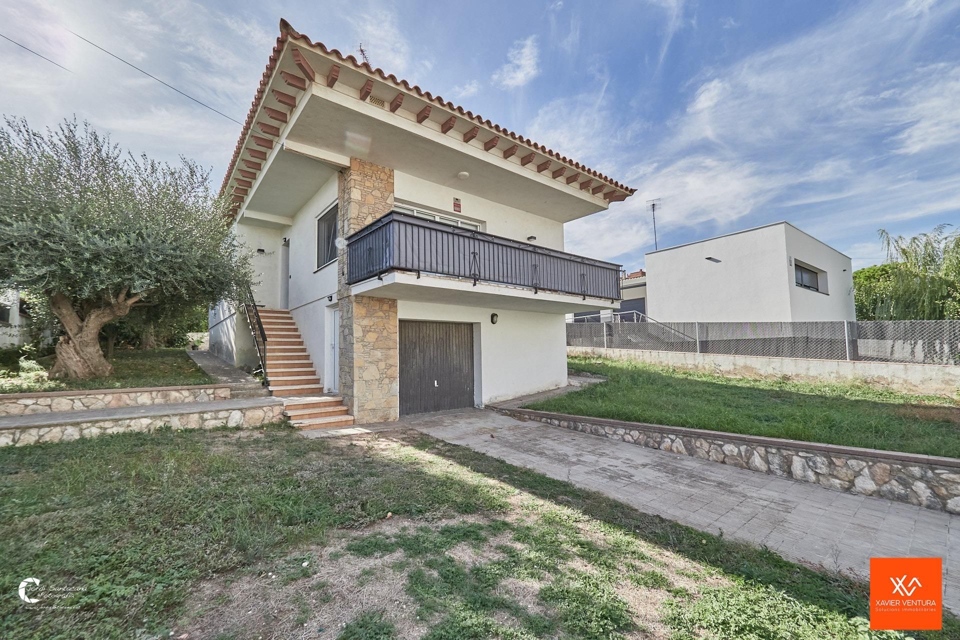 Vista exterior de Casa o chalet en venta en Calafell con Aire acondicionado, Jardín privado y Terraza
