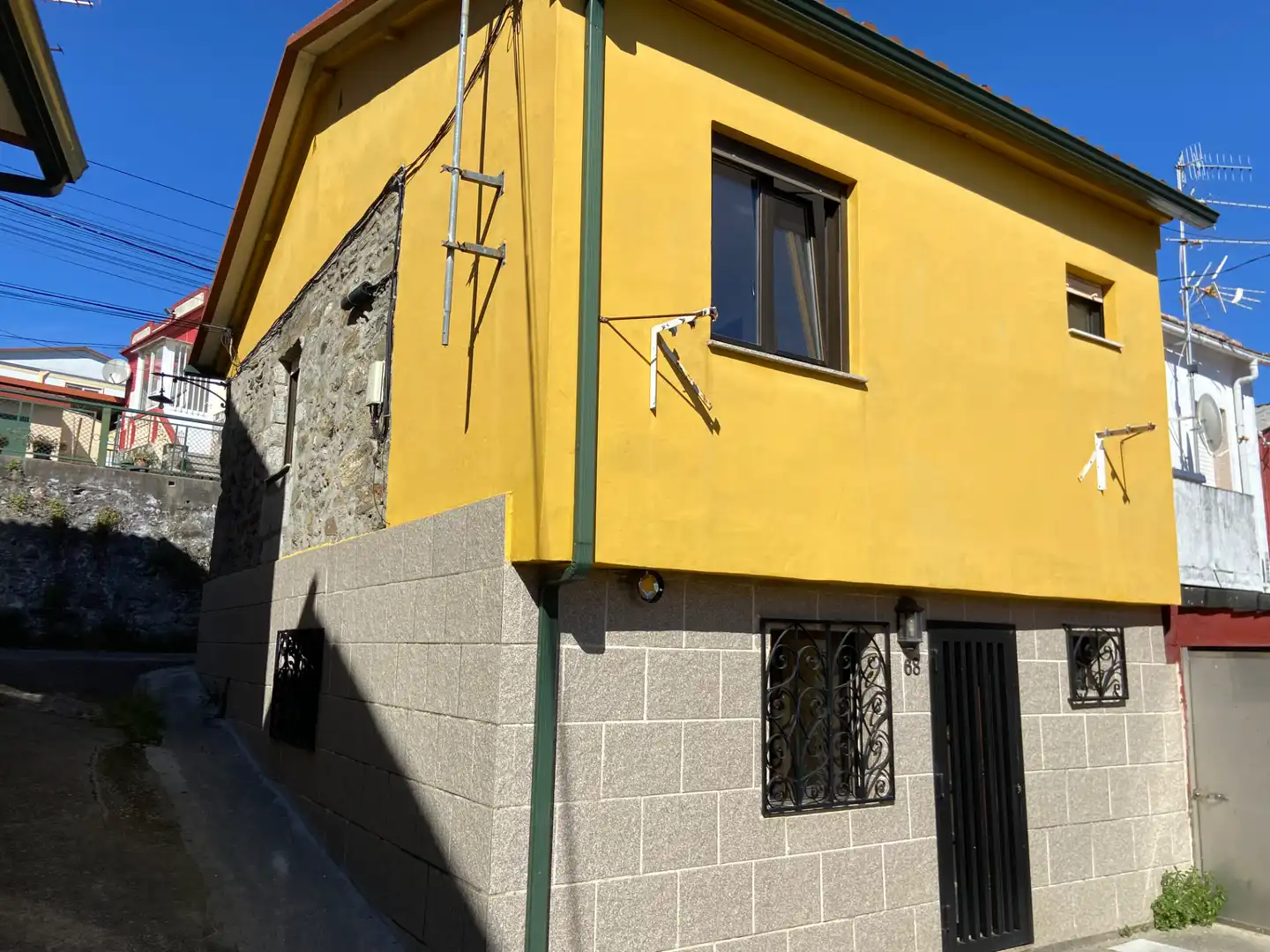 Vista exterior de Casa o chalet en venta en Vigo 