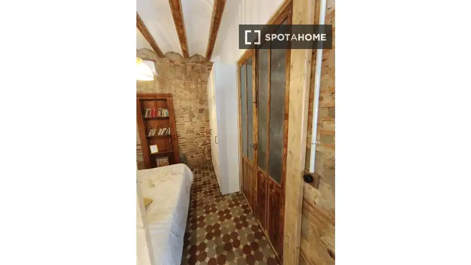Bedroom of Flat for rent in Valencia  with Air Conditioner, Heating and Furnished