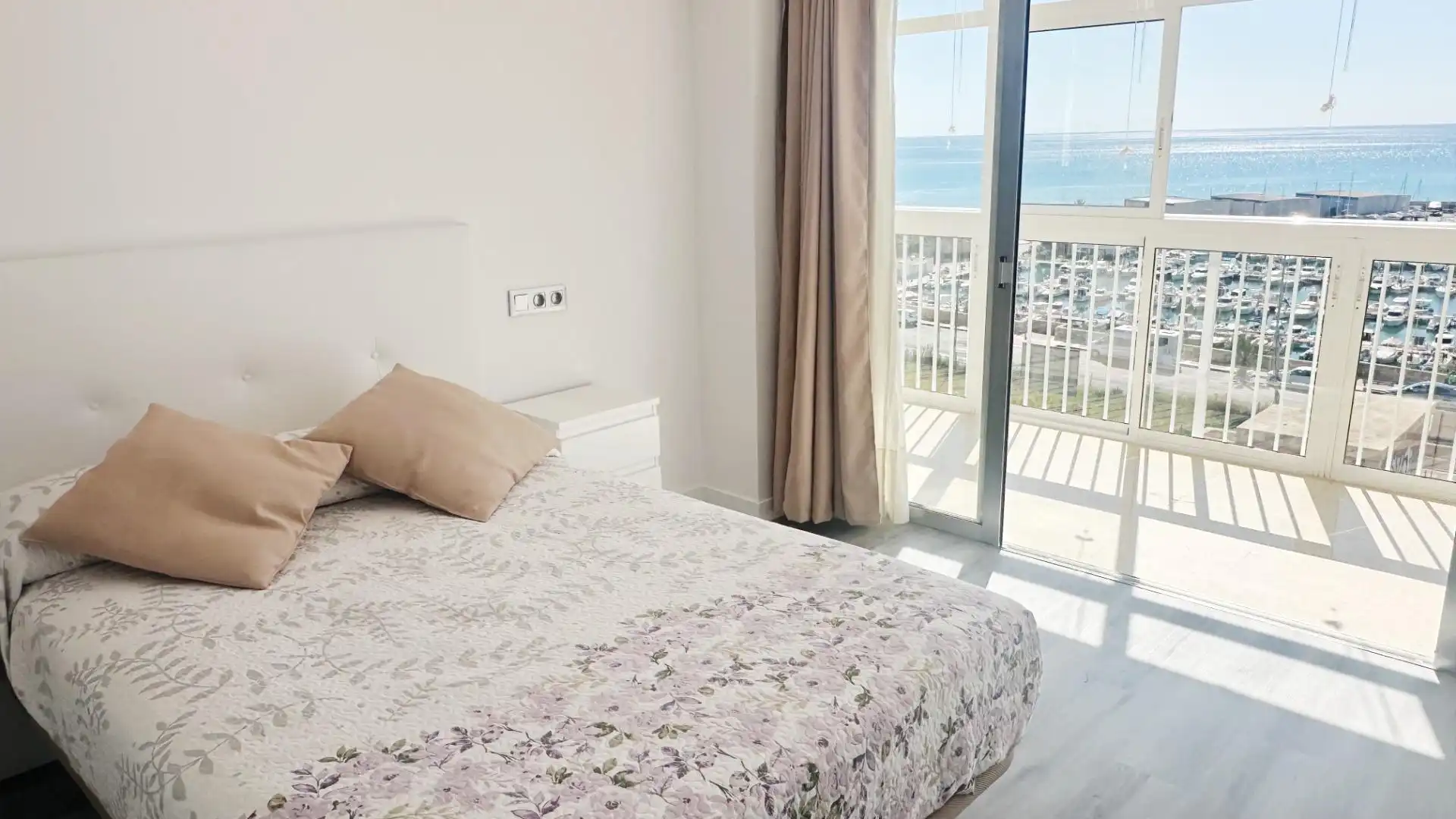 Bedroom of Apartments for rent in El Campello  with Air Conditioner, Heating and Terrace