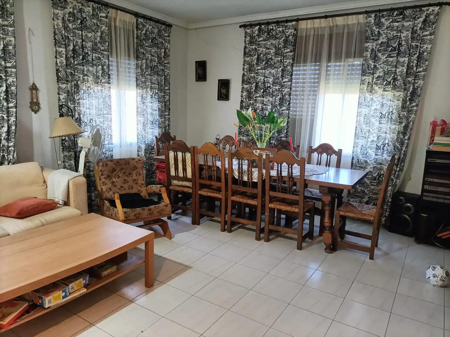 Comedor de Casa o chalet en venta en Manzaneque con Aire acondicionado, Calefacción y Amueblado