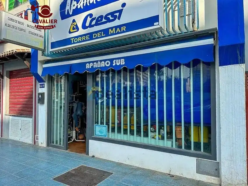 Local comercial en venta en Torre del Mar, imagen 2