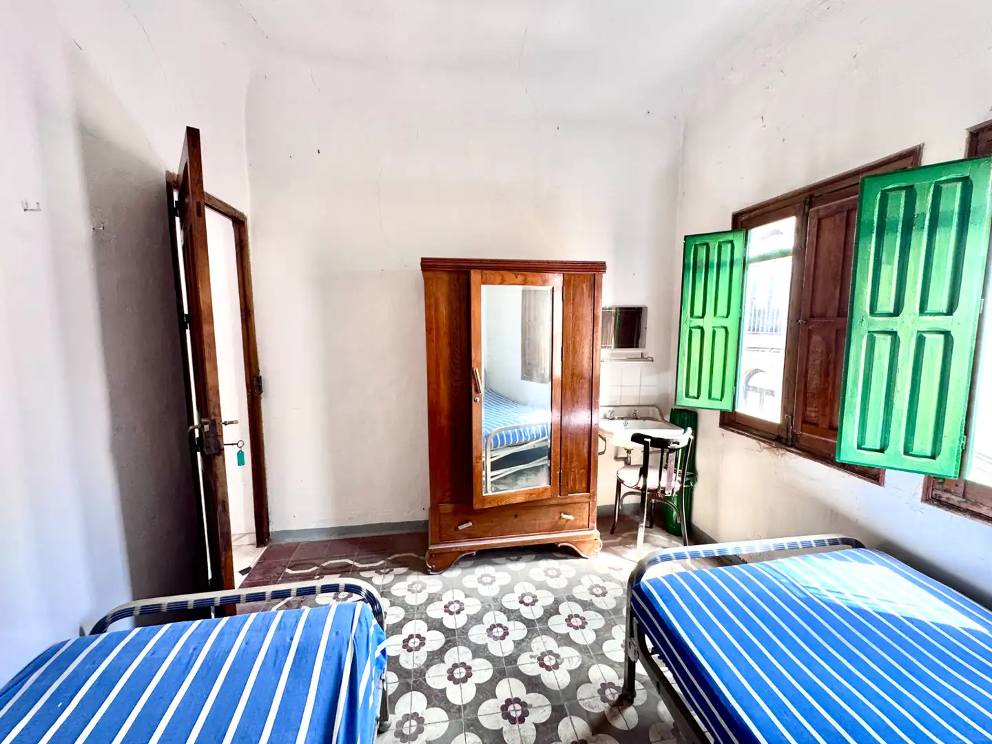 Habitación de Casa o chalet en venta en Lanjarón con Jardín privado y Amueblado