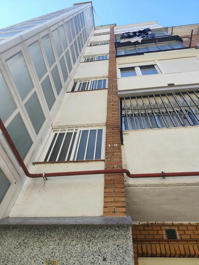 Vista exterior de Pis en venda en Ciudad Lineal