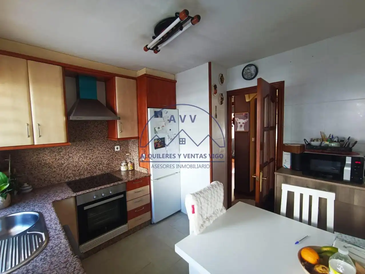 Cocina de Piso en venta en Vigo  con Trastero y Amueblado
