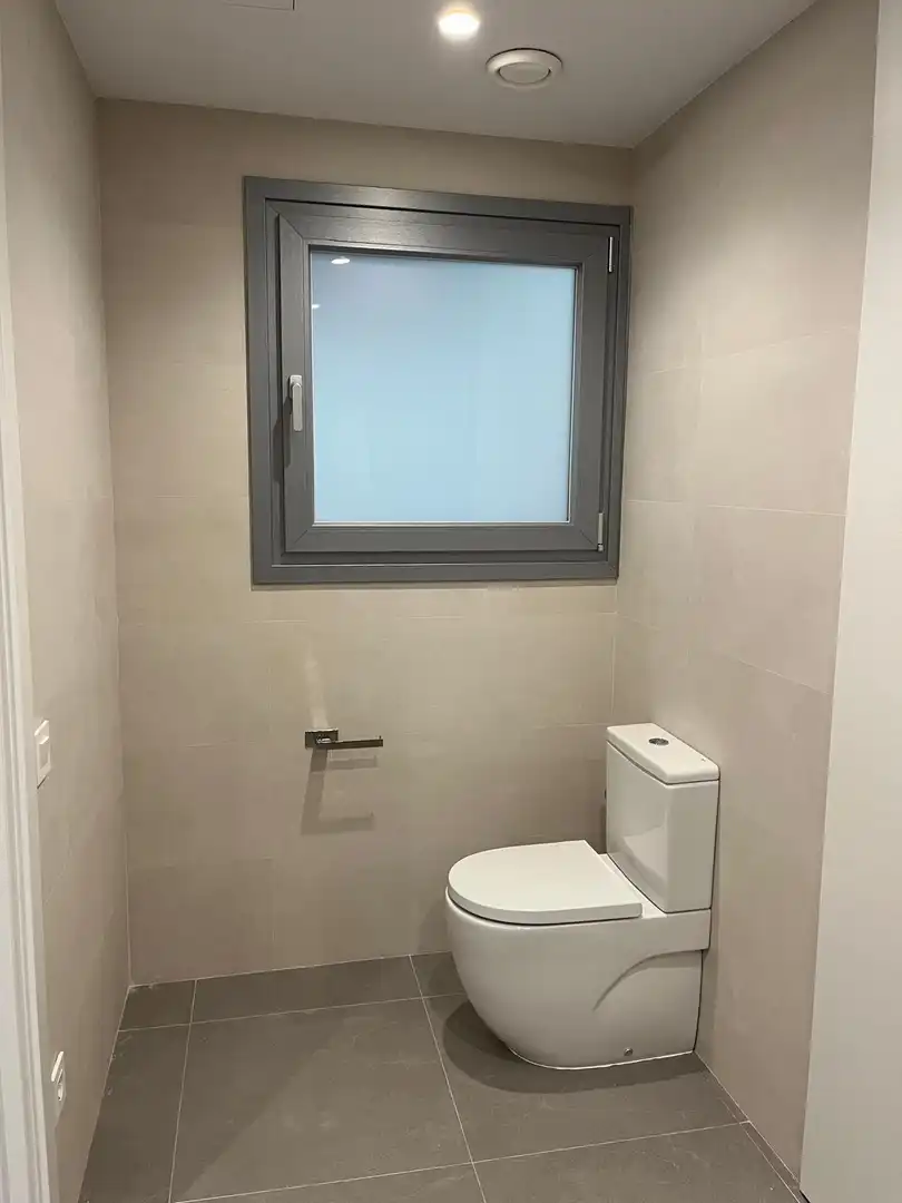 Bathroom of Ground floor for sale in Sabadell  with Air Conditioner and Heating