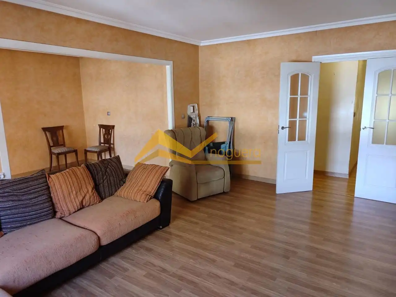 Sala de estar de Piso en venta en Linares con Balcón